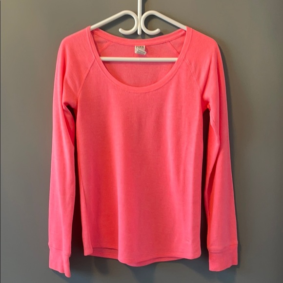 ✨PINK BY VICTORIA SECRET Ladies Top - Picture 1 of 5